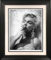 Picture of Smoking Gun- Marilyn- Black and White